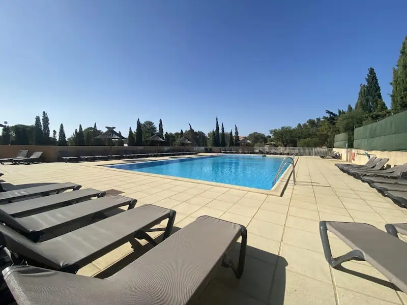 Campsite with swimming pool in Aude