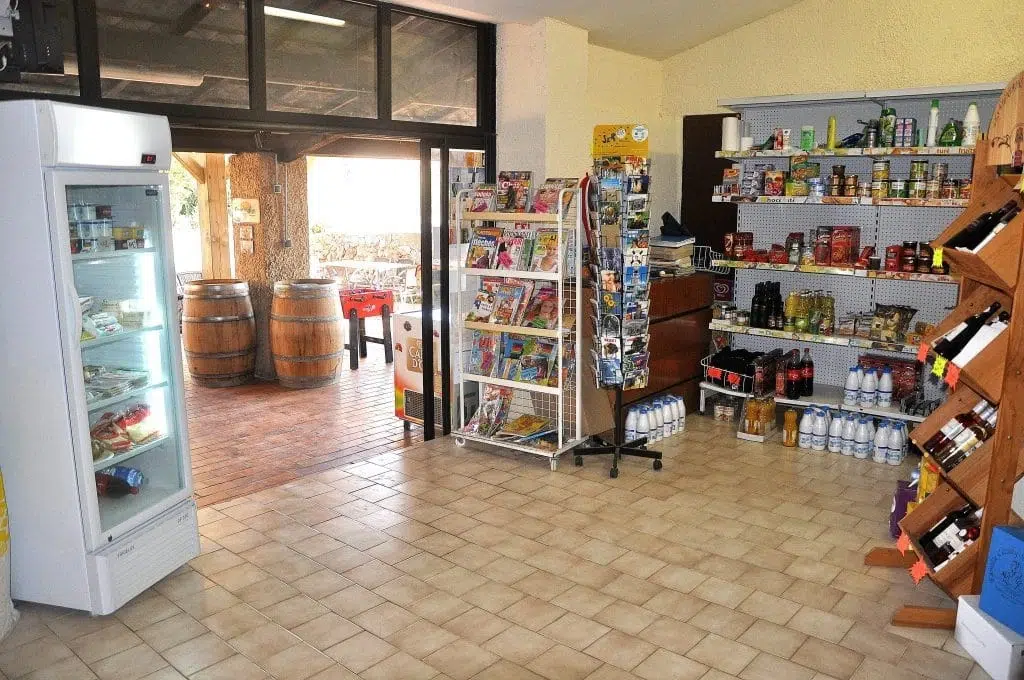 services camping epicerie