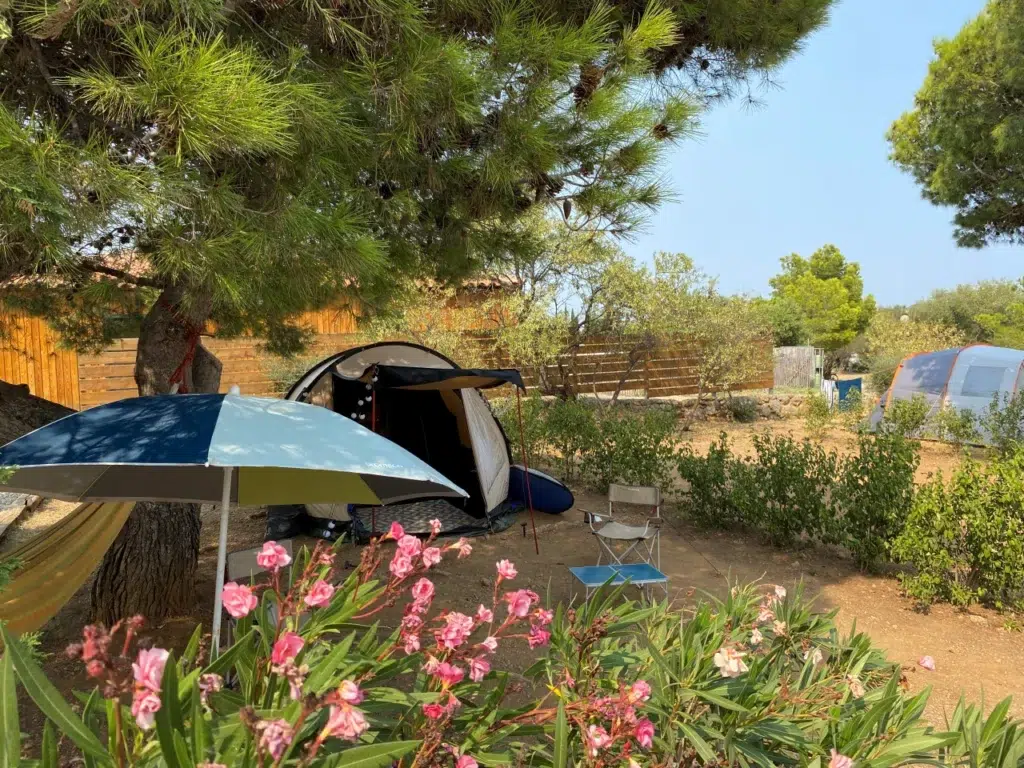 emplacement camping tente